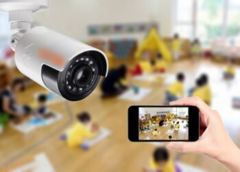 Lắp camera lớp học