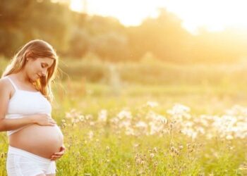 Chăm sóc mẹ bầu đúng cách