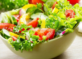 Rửa rau sống đảm bảo