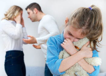 Bạo lực gia đình