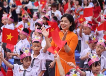 Khai giảng năm học mới